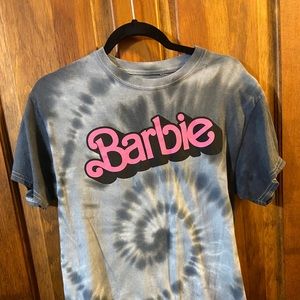 Barbie T-Shirt. Size M/L
